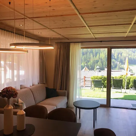 Apartment Pra Ciarea *